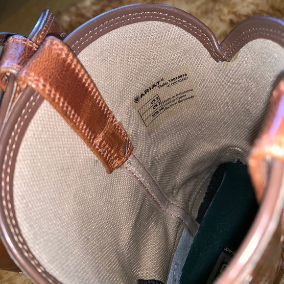 Girls Ariat Western Boots - Picture 5 of 8